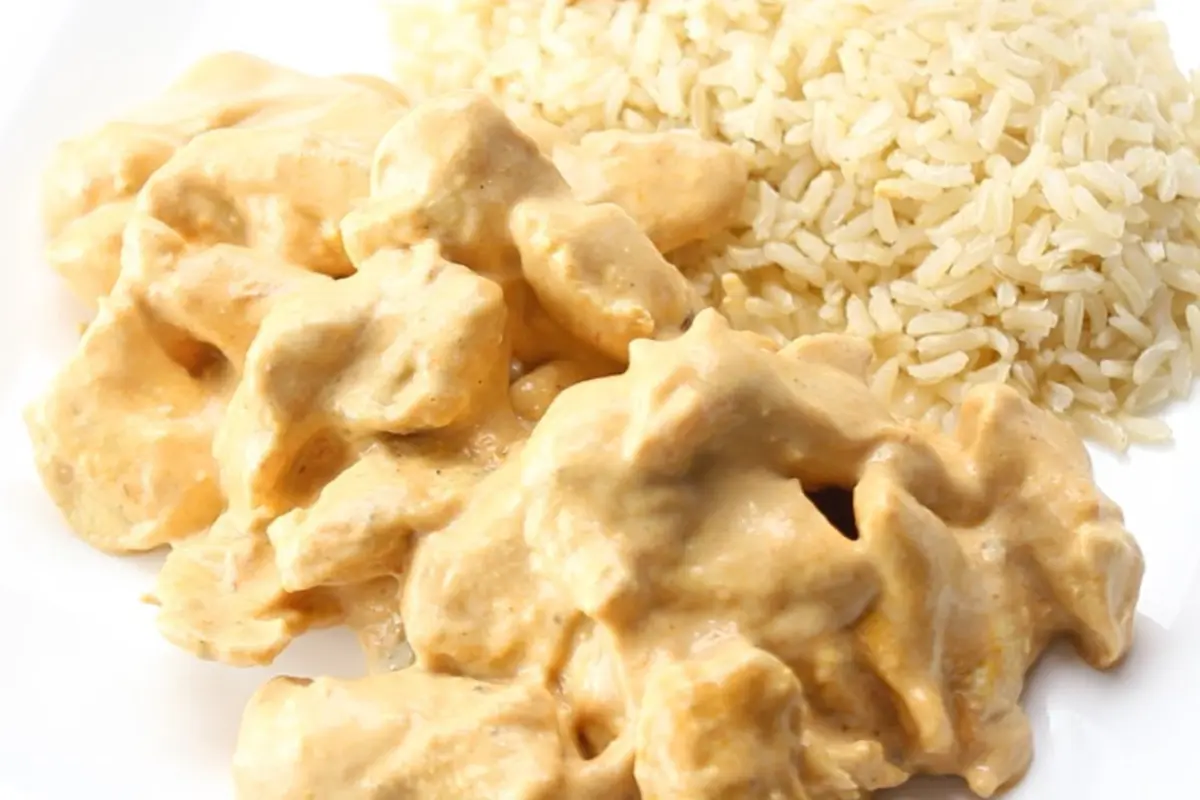 Strogonoff de Frango Fit: Saboreie uma Deliciosa Versão Saudável